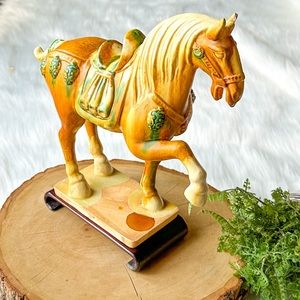 Tang Sancai Pottery Porcelain Dynasty War Horse Statue Glaze Ceramic Drip Figure